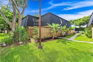 14213 SW 94th Cir Ln, Miami, FL 33186 - Photo 1