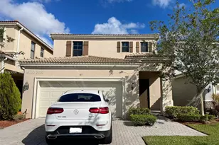 747 NE 193rd St, Miami, FL 33179 - Photo 1