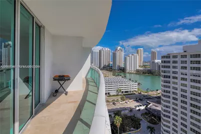 950 Brickell Bay Dr #1711, Miami, FL 33131 - Photo 1