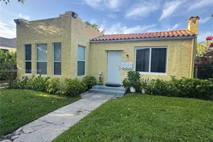 618 30th St, West Palm Beach, FL 33407 - Photo 1