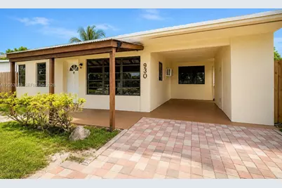 930 NE 23rd Ct, Pompano Beach, FL 33064 - Photo 1