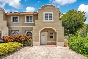 7711 SW 94th Terrace, Miami, FL 33156 - Photo 1