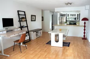 1045 10th St, Miami Beach, FL 33139 - Photo 1