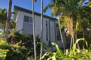 901 7th St, Miami Beach, FL 33139 - Photo 1