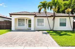 25586 SW 138th Pl, Homestead, FL 33032 - Photo 1