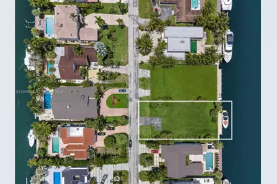 460 Holiday Dr, Hallandale Beach, FL 33009 - Photo 1