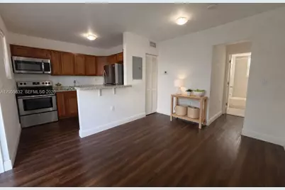 540 NW 7th St #27, Miami, FL 33136 - Photo 1
