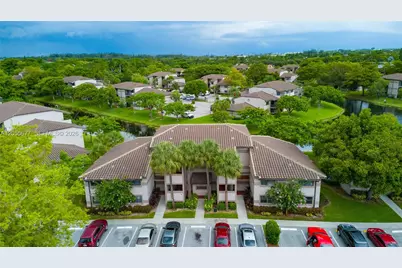 9879 Nob Hill Ct #9879, Sunrise, FL 33351 - Photo 1