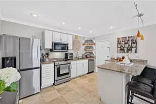 2220 NE 68th St, Fort Lauderdale, FL 33308 - Photo 1