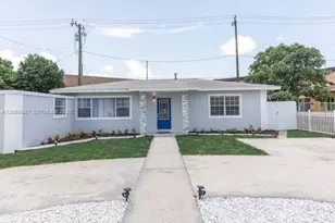 935 NE 164th St, North Miami Beach, FL 33162 - Photo 1
