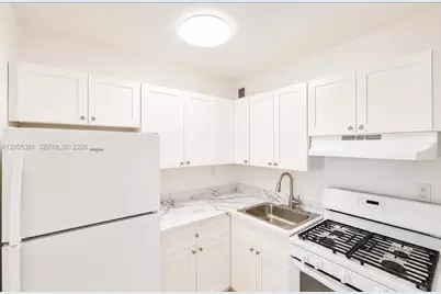 465 E 28th St #10, Hialeah, FL 33013 - Photo 1