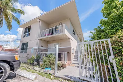 621 SW 15th Ave #4, Miami, FL 33135 - Photo 1