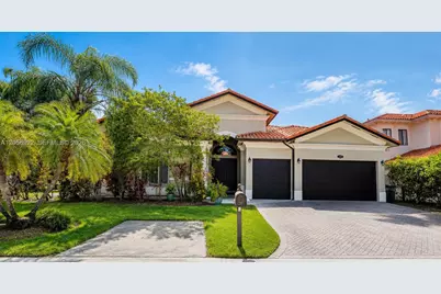 19528 SW 79th Pl, Cutler Bay, FL 33157 - Photo 1