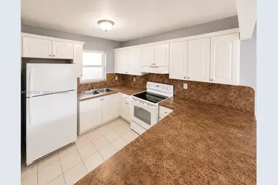 2400 NW 16th St Rd #407, Miami, FL 33125 - Photo 1