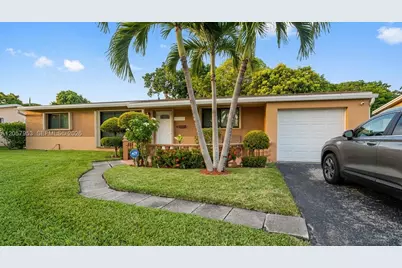 2200 Alcazar Dr, Miramar, FL 33023 - Photo 1