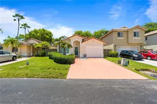 8842 SW 215th Ln, Cutler Bay, FL 33189 - Photo 1