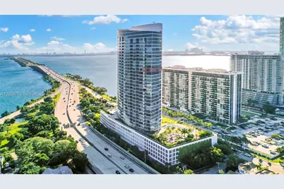 601 NE 36th St #2401, Miami, FL 33137 - Photo 1