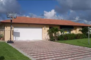 8108 NW 93rd Terrace, Tamarac, FL 33321 - Photo 1