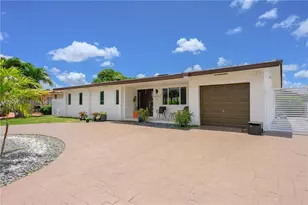 16820 NW 74th Ave, Hialeah, FL 33015 - Photo 1