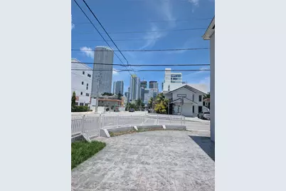 500 SW 7th St #Lower, Miami, FL 33130 - Photo 1