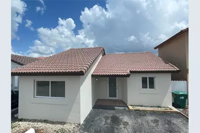 11507 SW 6th St, Sweetwater, FL 33174 - Photo 1