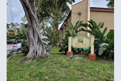 4455 Treehouse Ln #A, Tamarac, FL 33319 - Photo 1