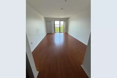 5737 SW 72nd St #5737, South Miami, FL 33143 - Photo 1