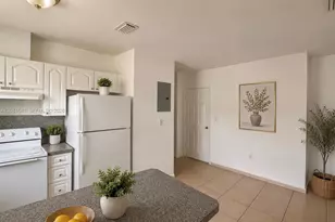 14140 NE 2nd Ct, Miami, FL 33161 - Photo 1