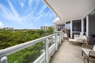 21205 Yacht Club Dr, Aventura, FL 33180 - Photo 1