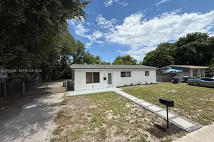 1251 NE 208th Terrace, Miami, FL 33179 - Photo 1