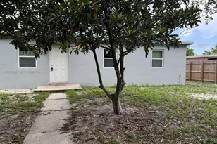 1701 NW 13th Ct, Fort Lauderdale, FL 33311 - Photo 1