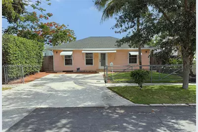 723 Valley Forge Rd, West Palm Beach, FL 33405 - Photo 1