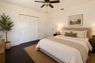 670 NE 166th St, Miami, FL 33162 - Photo 1