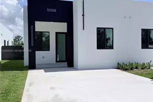 12368 SW 219th St, Miami, FL 33170 - Photo 1