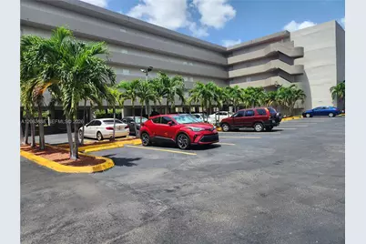 802 NW 87th Ave #312, Miami, FL 33172 - Photo 1