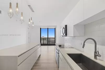 101 Diplomat Pkwy #805, Hallandale Beach, FL 33009 - Photo 1