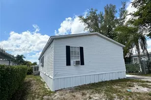 11832 Leeward Pl, Boca Raton, FL 33428 - Photo 1