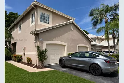 2050 Madeira Dr, Weston, FL 33327 - Photo 1