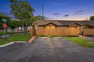 6760 NW 186 Ter, Hialeah, FL 33015 - Photo 1