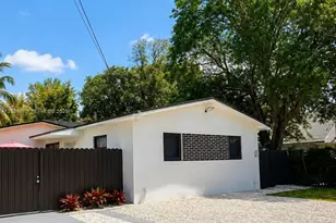 7815 NW 5th Ct, Miami, FL 33150 - Photo 1