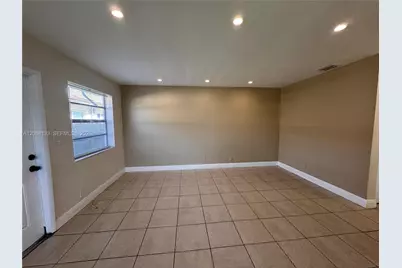 407 NW 7th Ct #S, Hallandale Beach, FL 33009 - Photo 1