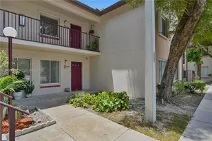 13946 SW 91st Terrace, Miami, FL 33186 - Photo 1