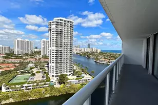 20515 E Country Club Dr, Aventura, FL 33180 - Photo 1
