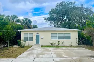 1322 SE 1st Ave, Fort Lauderdale, FL 33316 - Photo 1