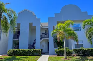 721 SW 113th Way, Pembroke Pines, FL 33025 - Photo 1