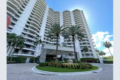 3300 NE 191st St #1918, Aventura, FL 33180 - Photo 1
