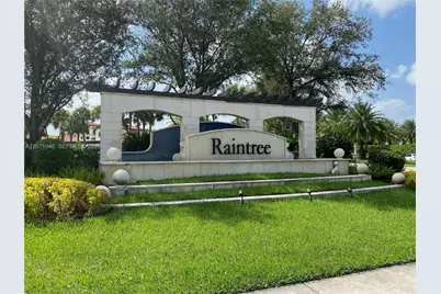 11362 SW 15th St, Pembroke Pines, FL 33025 - Photo 1