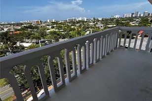 2500 NE 48th Ln, Fort Lauderdale, FL 33308 - Photo 1