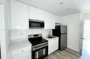 885 SW 29th Ave, Miami, FL 33135 - Photo 1