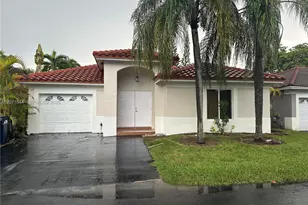 5768 NW 98 Pl, Doral, FL 33178 - Photo 1